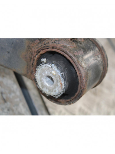 Recambio de puente trasero para kia rio concept referencia OEM IAM 4415