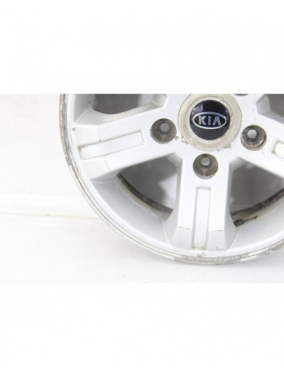 Recambio de llanta para kia sorento 2.5 crdi cat referencia OEM IAM 16912