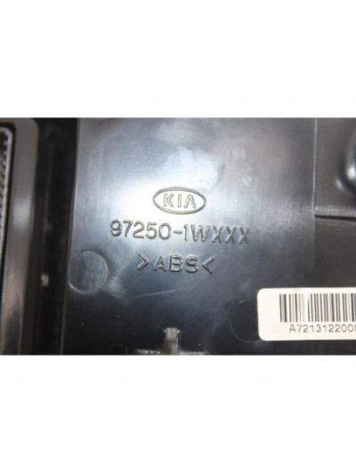 Mando climatizador KIA RIO Concept 2014