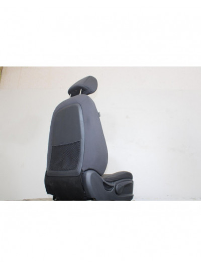 Asiento delantero derecho KIA RIO Concept 2014