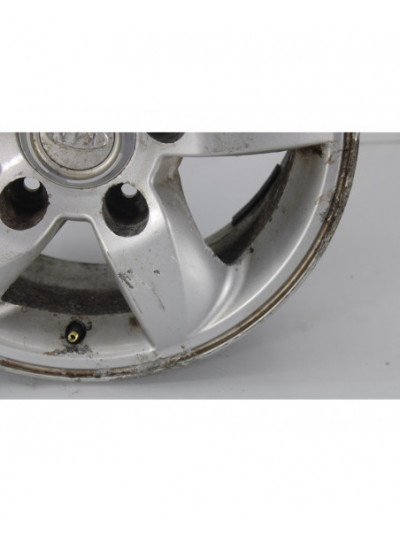 Recambio de llanta para kia sorento 2.5 crdi ex referencia OEM IAM 25321