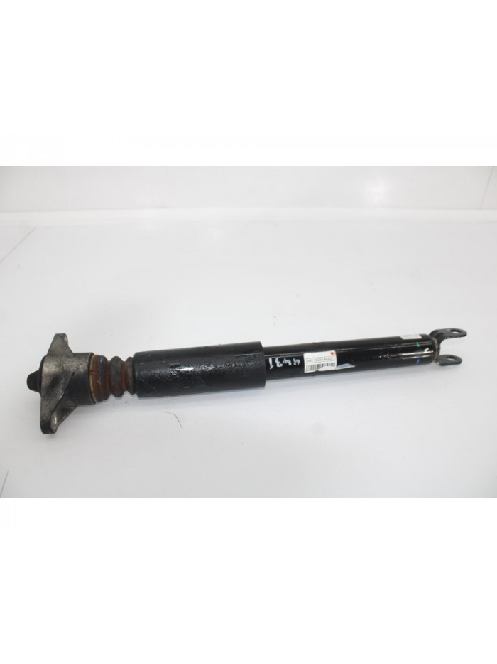 Recambio de amortiguador trasero derecho para kia cee'd drive referencia OEM IAM A4255300