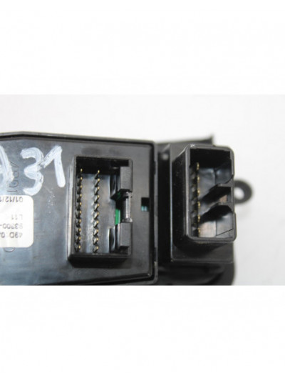 Recambio de interruptores multifuncionales para kia cee'd drive referencia OEM IAM 93300A2110