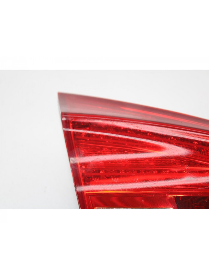 Piloto trasero izquierdo interior KIA CEE'D Drive 2015
