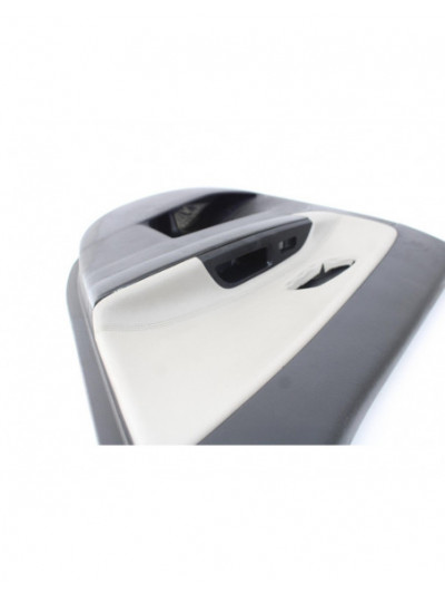 Recambio de guarnecido puerta trasera derecha para kia cee'd drive referencia OEM IAM 83360A2010