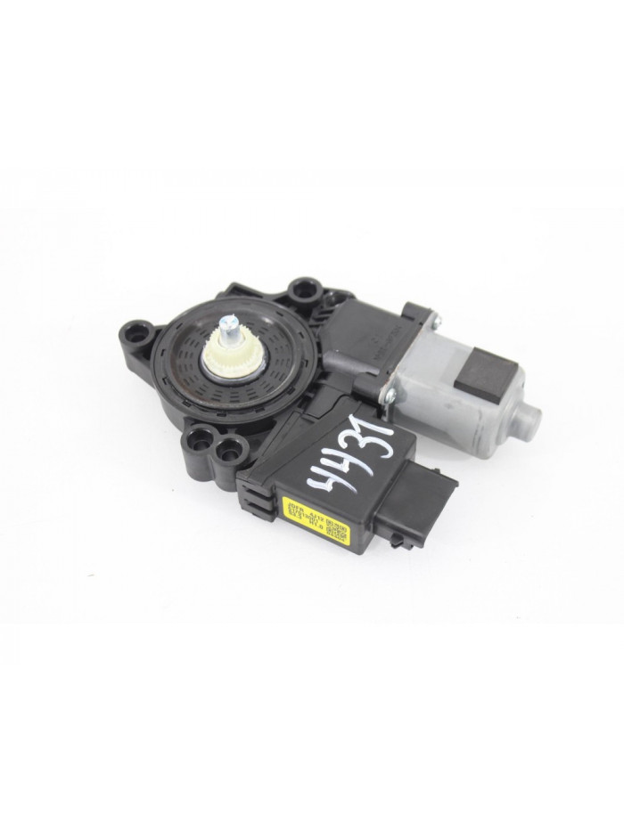 Motor elevalunas delantero derecho KIA CEE'D Drive 2015
