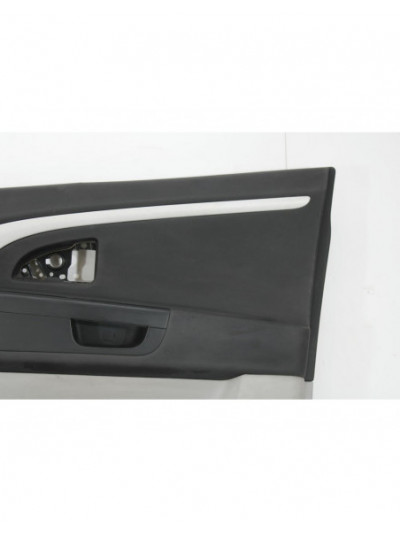 Guarnecido puerta delantera derecha KIA CEE'D Emotion 2009