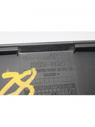 Recambio de mando elevalunas delantero izquierdo para kia cee'd emotion referencia OEM IAM 823511H020