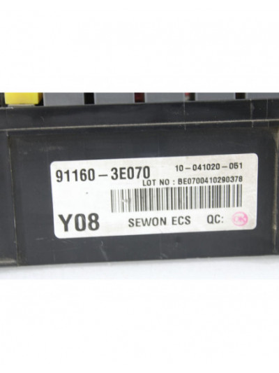 Recambio de caja reles / fusibles para kia sorento 2.5 crdi cat referencia OEM IAM 911603E070