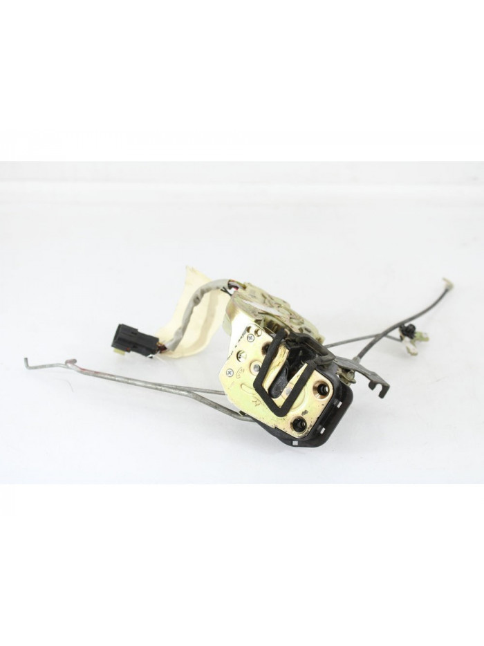 Cerradura puerta delantera derecha KIA SORENTO 2.5 CRDi CAT 2002