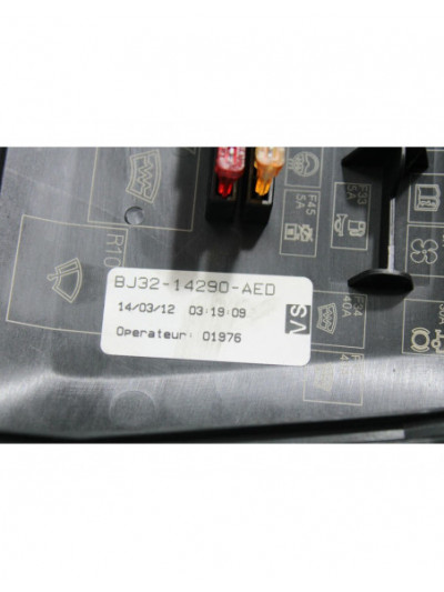 Caja reles / fusibles LAND ROVER RANGE ROVER EVOQUE 2.2 D 2012