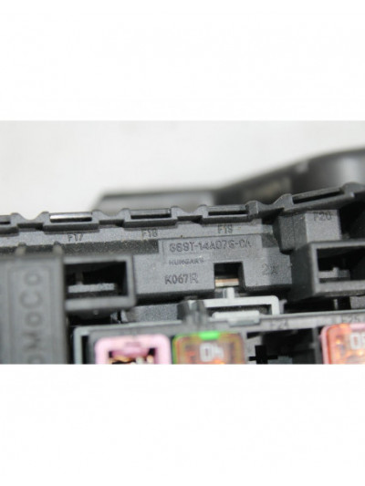 Caja reles / fusibles LAND ROVER RANGE ROVER EVOQUE 2.2 D 2012