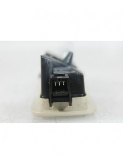 Luz interior LAND ROVER RANGE ROVER EVOQUE 2.2 D 2012
