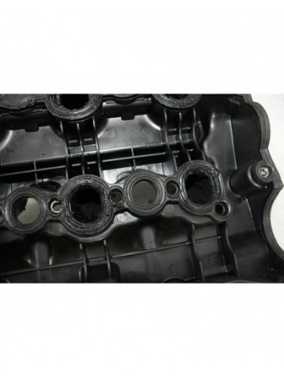 Recambio de tapa balancines para land rover discovery iv (l319) 3.0 sdv6 4x4 referencia OEM IAM 9X2Q9424FA