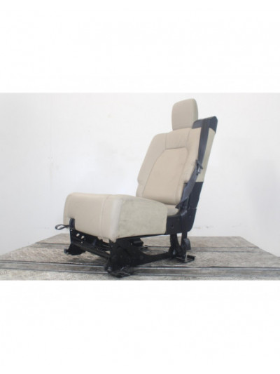 Recambio de asiento trasero medio para land rover discovery iv (l319) 3.0 sdv6 4x4 referencia OEM IAM 4612T