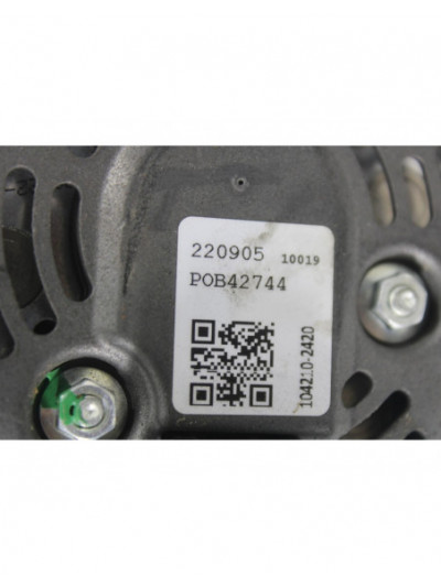 Recambio de alternador para land rover discovery iv (l319) 3.0 sdv6 4x4 referencia OEM IAM 1042102420