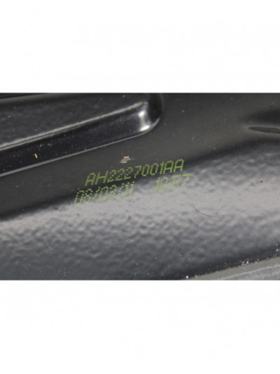 Recambio de elevalunas trasero izquierdo para land rover discovery iv (l319) 3.0 sdv6 4x4 referencia OEM IAM AH2227001AA