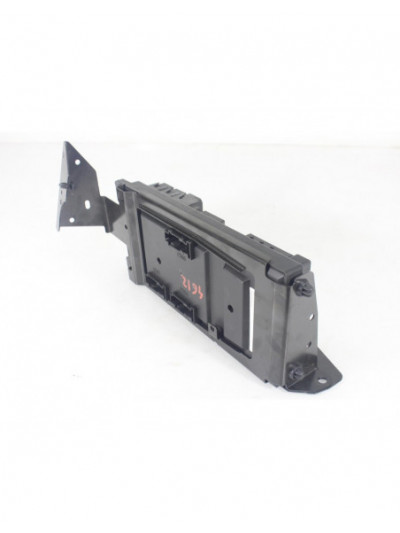 Caja reles / fusibles LAND ROVER DISCOVERY IV 3.0 SDV6 4x4 2011