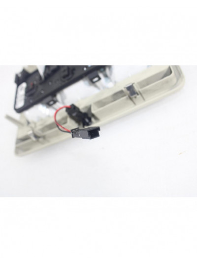 Recambio de luz techo para land rover discovery iv (l319) 3.0 sdv6 4x4 referencia OEM IAM 5H2213704ECLUM