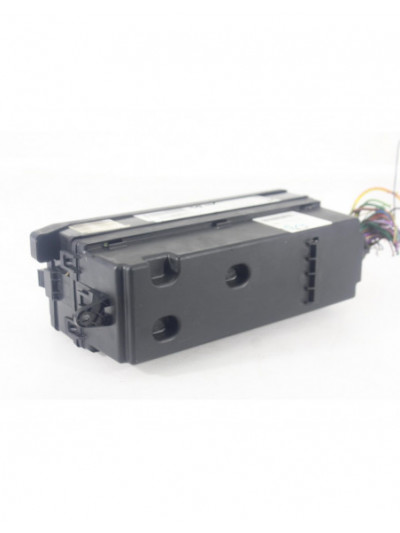 Recambio de caja reles / fusibles para land rover discovery iv (l319) 3.0 sdv6 4x4 referencia OEM IAM BH2214290ARB