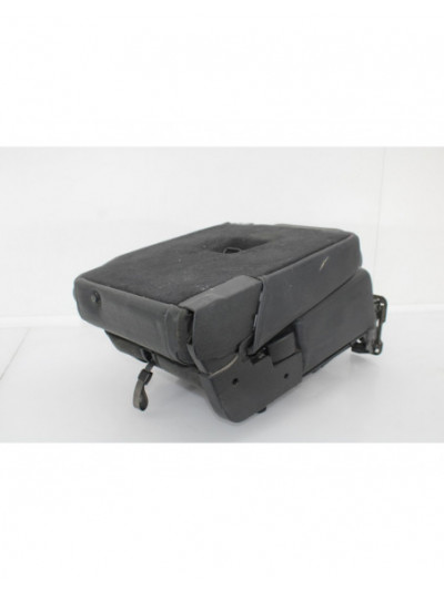 Recambio de asientos trasero izquierdo para land rover discovery (...) v6 td se referencia OEM IAM 3126T.I.