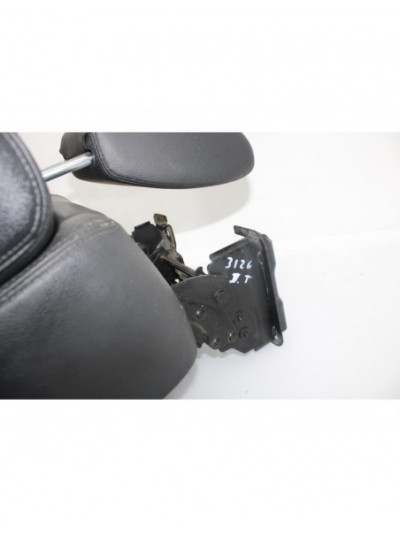Recambio de asiento trasero derecho para land rover discovery (...) v6 td se referencia OEM IAM 3126T.D.