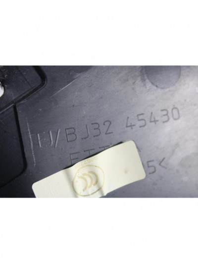 Recambio de guarnecido maletero derecho para land rover evoque hse referencia OEM IAM BJ3245430