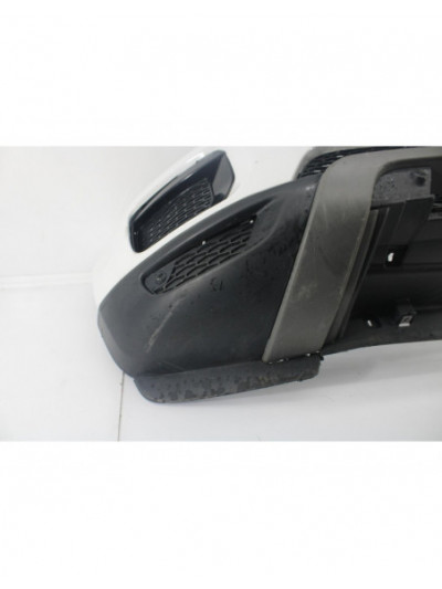 Recambio de paragolpes delantero para land rover evoque hse referencia OEM IAM GJ3217F003A