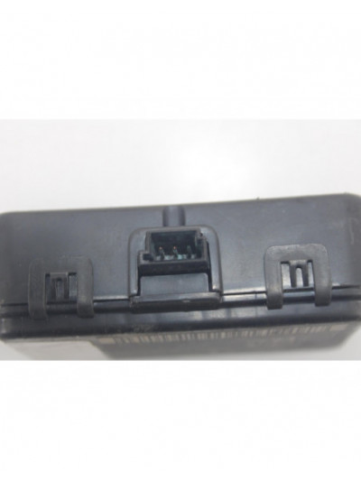 Recambio de receptor cerraduras para land rover evoque hse referencia OEM IAM FK7215K602BA