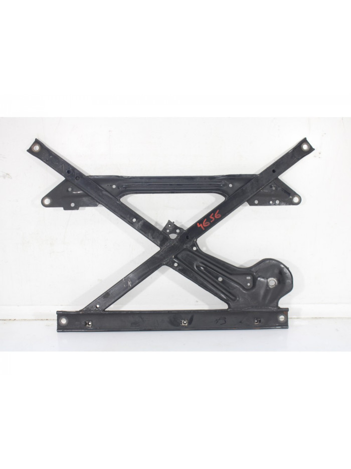 Recambio de subchasis para audi a4 b8 avant (8k5) 2.0 tdi referencia OEM IAM 8T2399345K