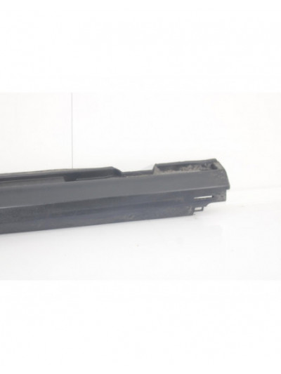 Recambio de estribo lateral izquierdo para land rover evoque hse referencia OEM IAM 4053DI