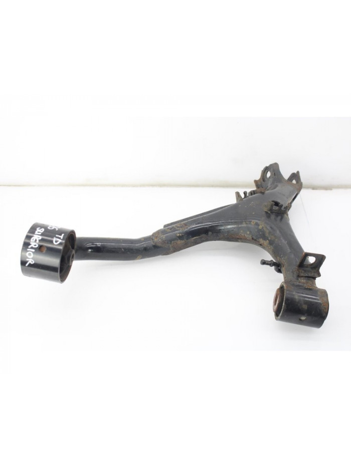 Recambio de brazo suspension superior trasero derecho para land rover discovery (...) v6 td se referencia OEM IAM