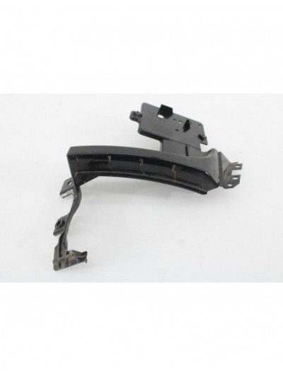 Recambio de soporte izquierdo paragolpe trasero para land rover evoque hse referencia OEM IAM JJ3217A751AD