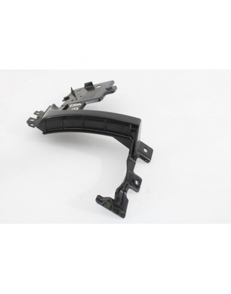 Recambio de soporte derecho paragolpe trasero para land rover evoque hse referencia OEM IAM JJ3217A750