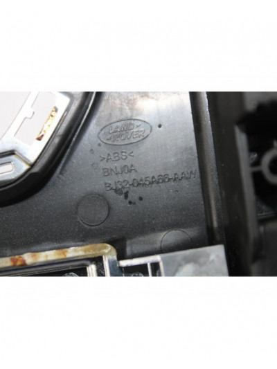 Recambio de moldura consola central salpicadero para land rover evoque hse referencia OEM IAM BJ32044E06AD