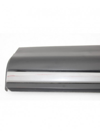 Recambio de moldura para land rover evoque hse referencia OEM IAM BJ32274A4