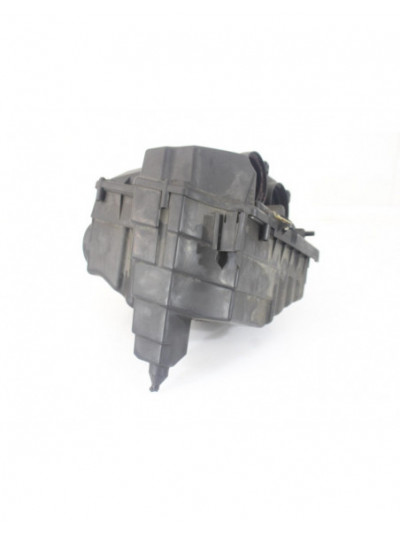 Recambio de filtro aire para land rover discovery iv (l319) 3.0 sdv6 4x4 referencia OEM IAM P0059U611A