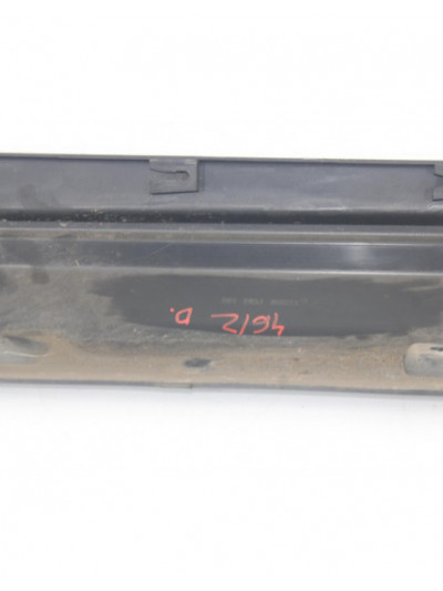 Recambio de faldon lateral derecho para land rover discovery iv (l319) 3.0 sdv6 4x4 referencia OEM IAM DDJ000242