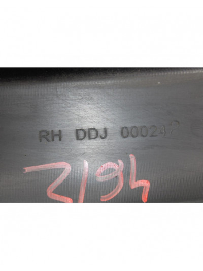 Recambio de faldon lateral derecho para land rover discovery iv (l319) 3.0 sdv6 4x4 referencia OEM IAM DDJ000242