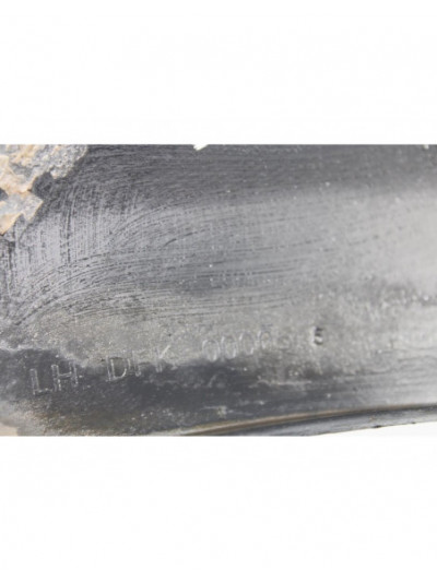 Recambio de aletin trasero izquierdo para land rover discovery (...) v6 td se referencia OEM IAM DFK000055