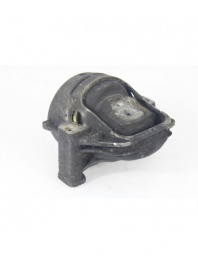 Soporte motor AUDI A4 B8 Avant 2.0 TDI 143CV 105KW 2010