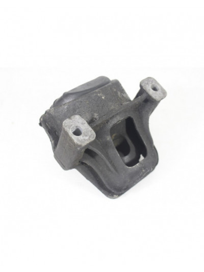 Soporte motor AUDI A4 B8 Avant 2.0 TDI 143CV 105KW 2010
