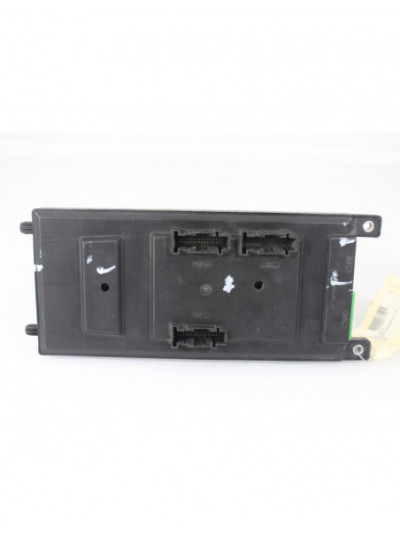 Caja reles / fusibles LAND ROVER RANGE ROVER SPORT V6 TD HSE 2005