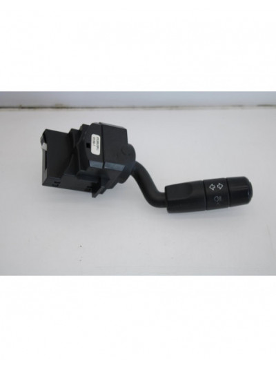 Recambio de mando intermitentes para land rover range rover sport v6 td hse referencia OEM IAM XPC500120