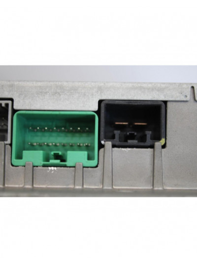 Recambio de amplificador audio para land rover range rover sport v6 td hse referencia OEM IAM XQK500095