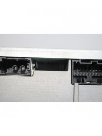 Recambio de amplificador audio para land rover range rover sport v6 td hse referencia OEM IAM XQK500095