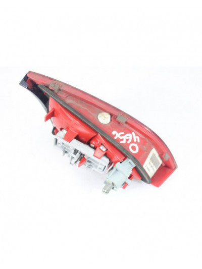 Recambio de piloto trasero derecho interior para audi a4 b8 avant (8k5) 2.0 tdi referencia OEM IAM 8K9945094