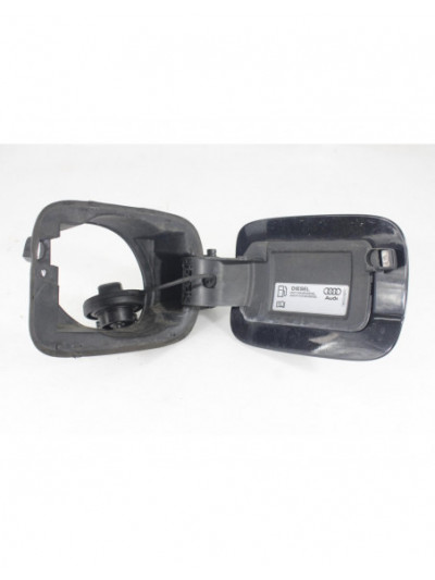 Tapa exterior combustible AUDI A4 B8 Avant 2.0 TDI 2010