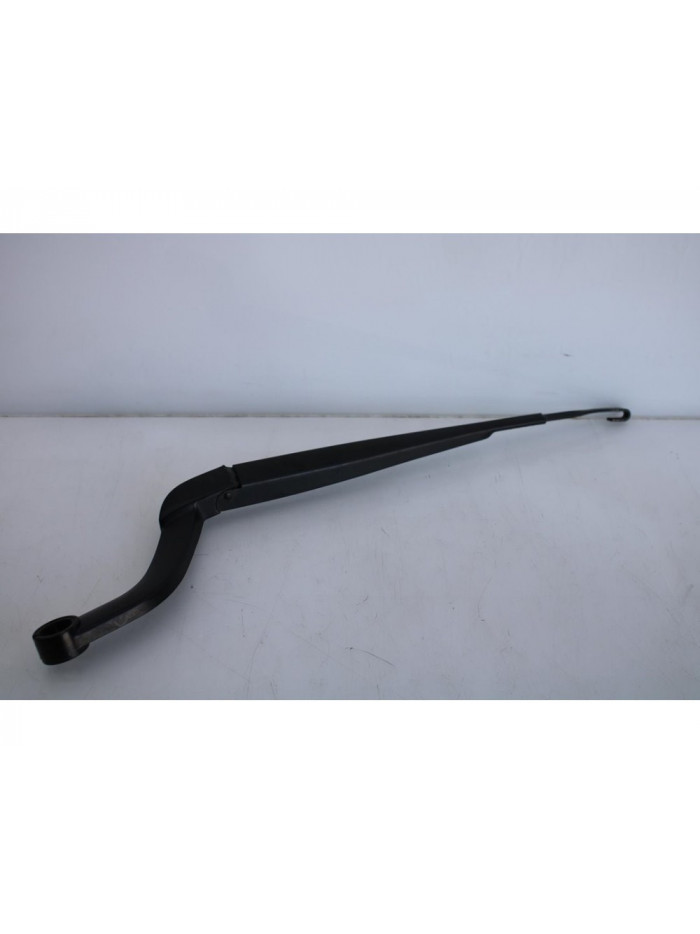 Brazo limpia delantero derecho LAND ROVER RANGE ROVER SPORT V6 TD HSE 2005