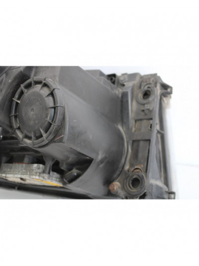 Faro izquierdo LAND ROVER RANGE ROVER SPORT V6 TD HSE 2005